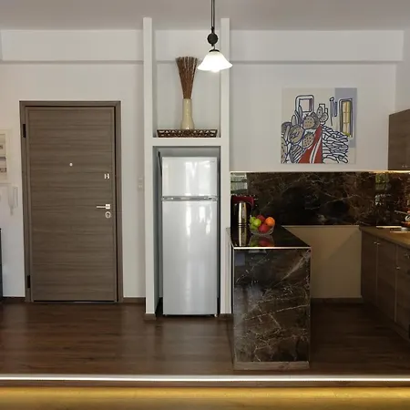 Stylish Apartment, Acropolis View Apartment